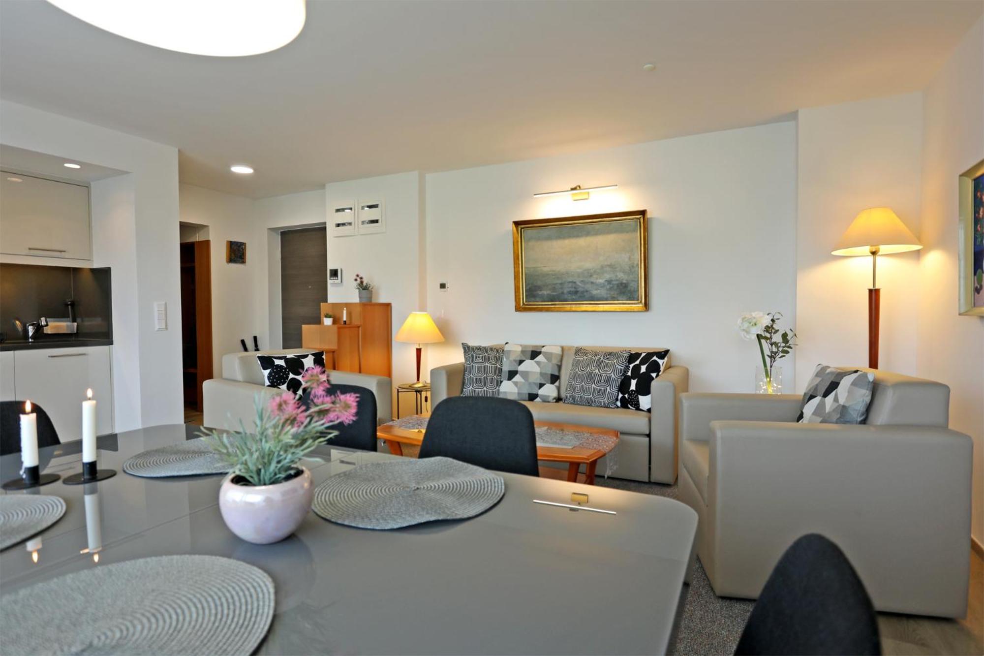 Atrium Apartman Heviz Mit Panoramaterrasse Und Tiefgarage Exterior photo